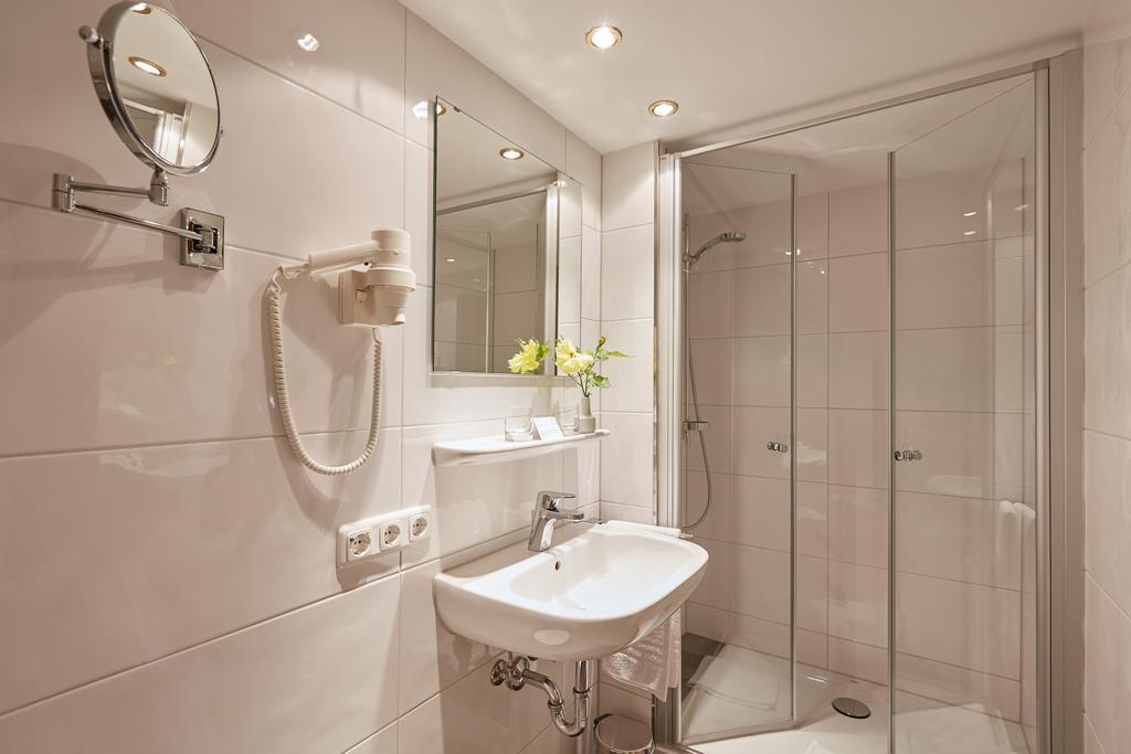 Hotel Edelweiss Garni Garmisch-Partenkirchen Dış mekan fotoğraf